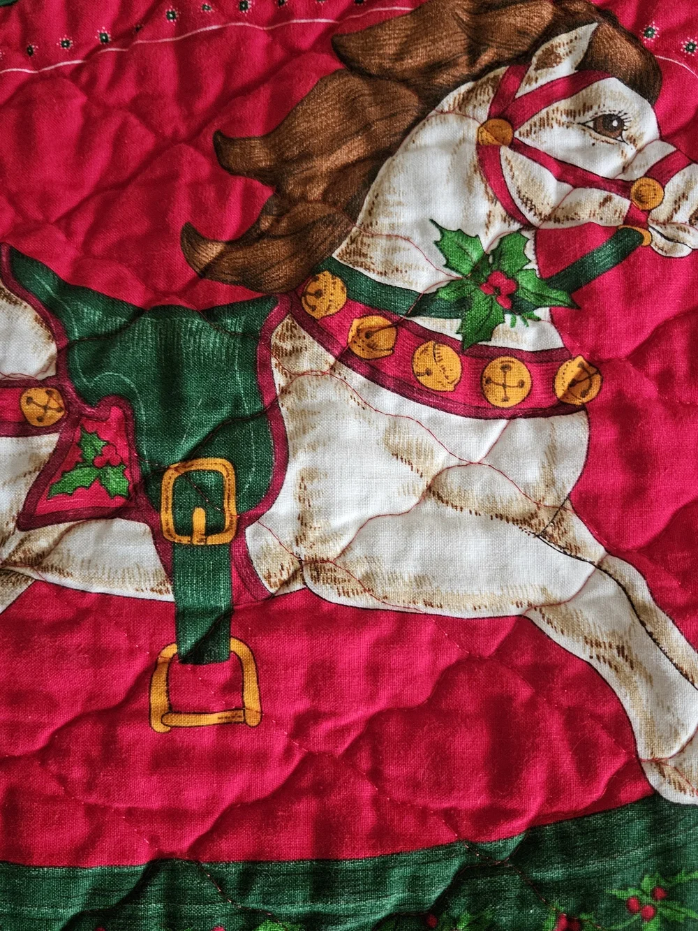 Festive Carousel Horse Holiday Placemats Red & Green Set Of 6 Christmas Festive